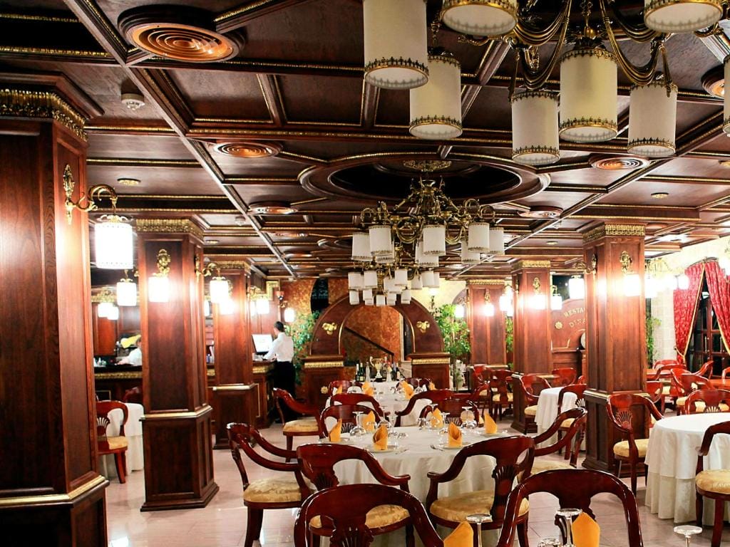 Dinasty Hotel Tirana_4