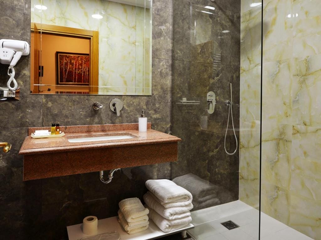 Hotel Austria Tirana_3