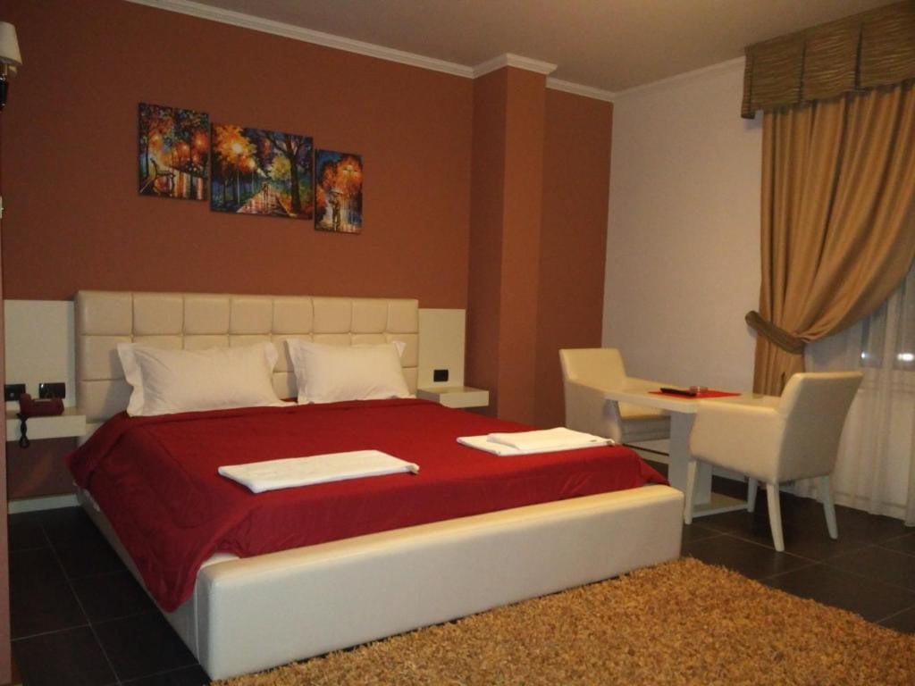 Hotel Mustang Tirana_1