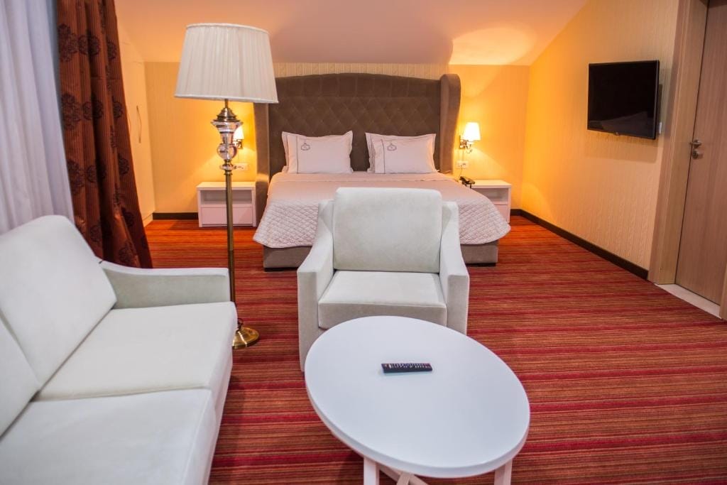 Santa Quaranta Premium Resort Sarandë_4