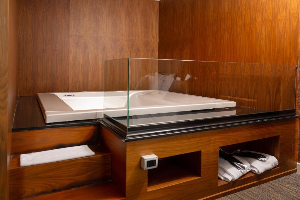 Select Hill Resort Spa