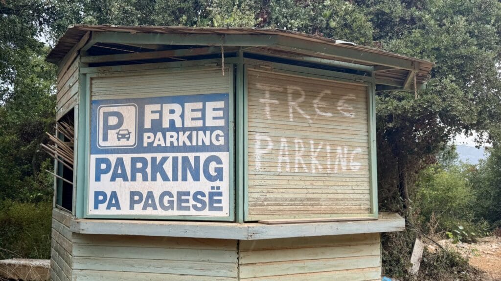 IMG 1938 Pema e thate parking free