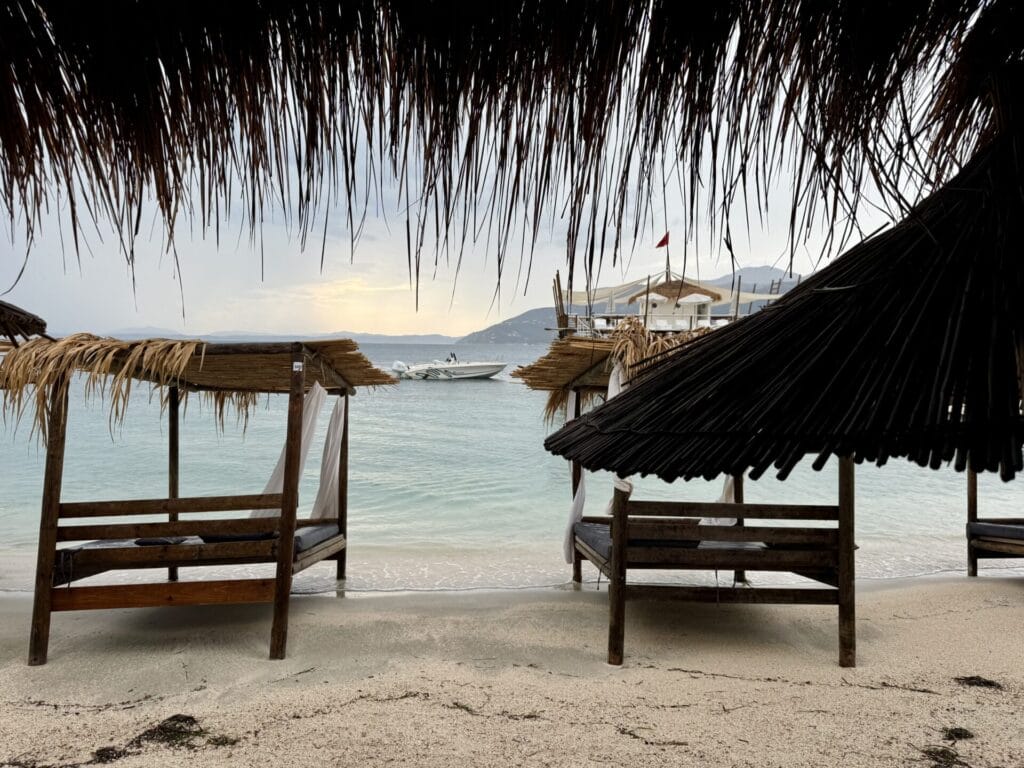 IMG 1939 Pema e Thatë