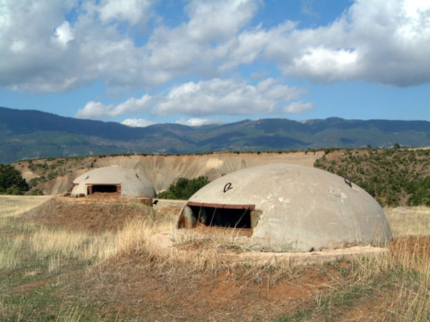 Bunkerët në Shqipëri